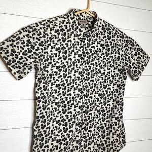 💧NO RETREAT | BUTTON DOWN SHIRT